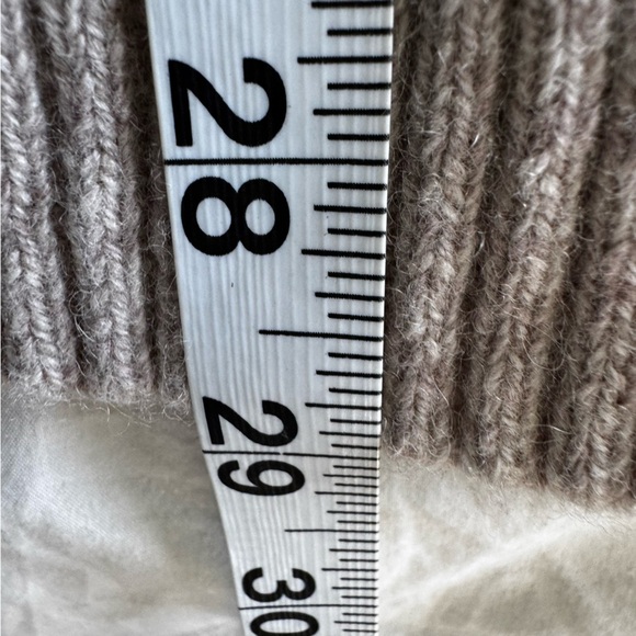 Aspen Lambswool Blend Crewneck Sweater – Men’s Large - Picture 6 of 6